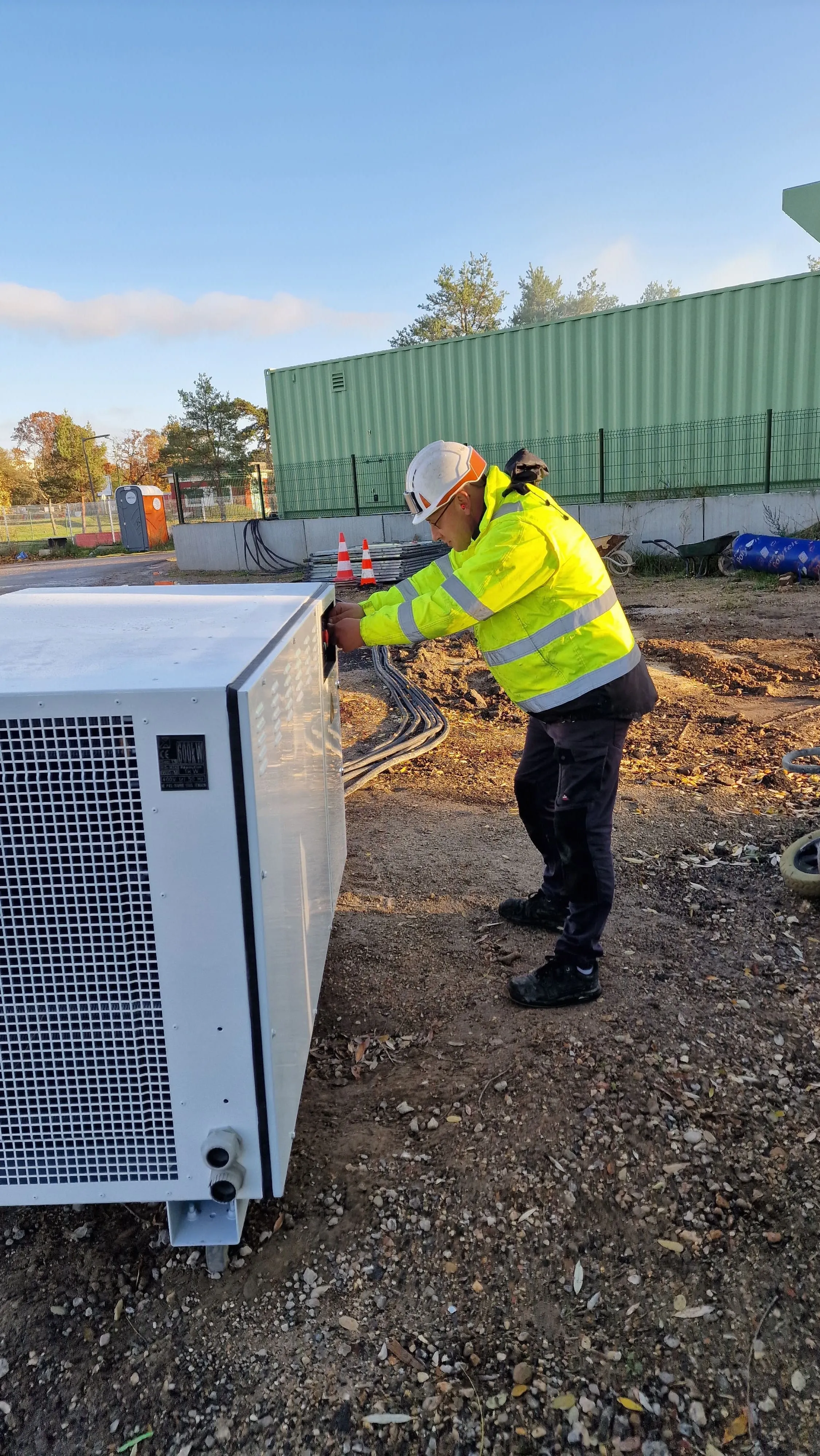 Resistive load bank test